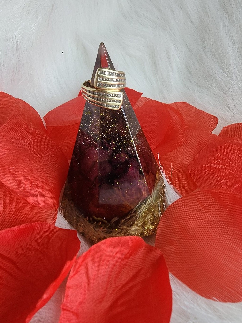 Floral Ring Holder